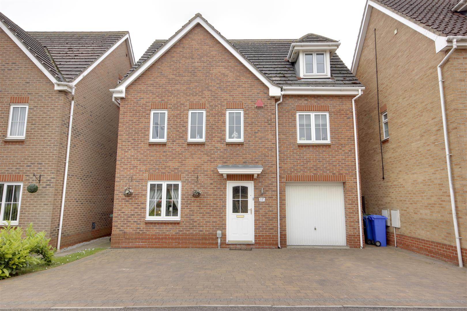 Matthew Limb Property for sale in West Hull